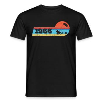 Kite-Strand-Segler born 1966 Birthday - Men's T-Shirt - black - Front - AI Model Male 178 light (178cm)