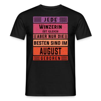 Weinbauer Geburtstag August geboren Winzerin - Männer T-Shirt - Schwarz - Vorne - AI Model Male 178 light (178cm)