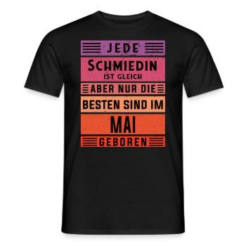 Schlosserin Geburtstag Mai geboren Schmiedin - Männer T-Shirt - Schwarz - Vorne - AI Model Male 178 light (178cm)
