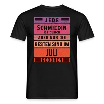 Schlosserin Geburtstag Juli geboren Schmiedin - Männer T-Shirt - Schwarz - Vorne - AI Model Male 178 light (178cm)