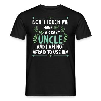 Tengo un tío loco sobrina sobrino - Camiseta hombre - negro - delante - AI Model Male 178 light (178cm)
