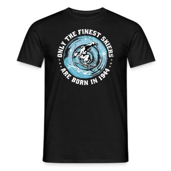 Skier Skifahrer Jahrgang 1944 Geburtstag Skilaufen - Männer T-Shirt - Schwarz - Vorne - AI Model Male 178 light (178cm)