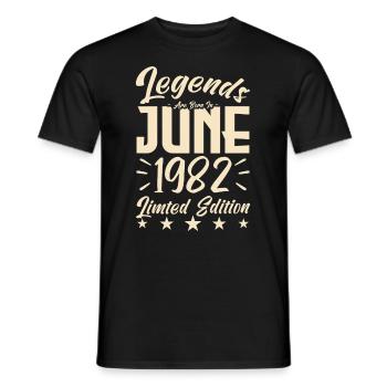 Geboren 1982 Geburtstagsgeschenk 1982. - Männer T-Shirt - Schwarz - Vorne - AI Model Male 178 light (178cm)
