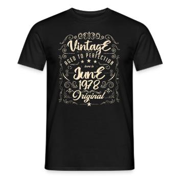 Vintage born in June 1978. Anniversary June 1978 - Men's T-Shirt - black - Front - AI Model Male 178 light (178cm)