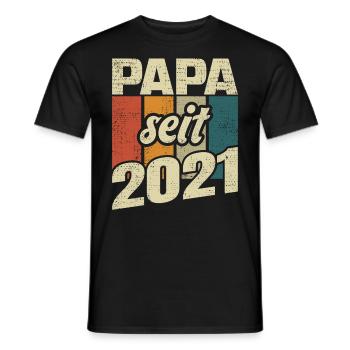 Papa Geschenk Papa 2021 Vater - Männer T-Shirt - Schwarz - Vorne - AI Model Male 178 light (178cm)