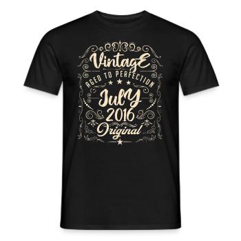 Vintage Born in July 2016 Anniversary July - Men's T-Shirt - black - Front - AI Model Male 178 light (178cm)