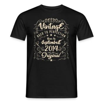 Born in September 2014. Birthday September 2014. - Men's T-Shirt - black - Front - AI Model Male 178 light (178cm)