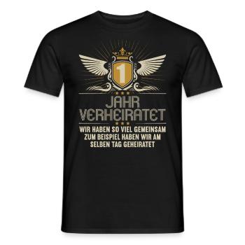 Wir haben viel gemeinsam 1.Hochzeitstag - Männer T-Shirt - Schwarz - Vorne - AI Model Male 178 light (178cm)