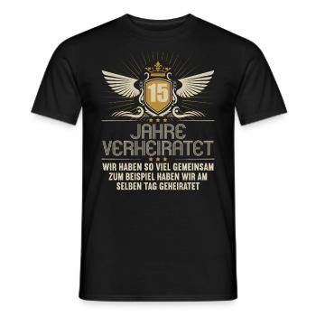 Wir haben viel gemeinsam 15.Hochzeitstag - Männer T-Shirt - Schwarz - Vorne - AI Model Male 178 light (178cm)