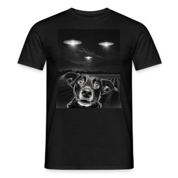 Funny Dogs Selfie In Front Of UFOs Dog UFO - Men's T-Shirt - black - Front - AI Model Male 178 light (178cm)