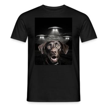 Funny Dog Selfie In Front Of UFOs Dog UFO - Men's T-Shirt - black - Front - AI Model Male 178 light (178cm)