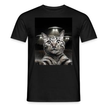 Funny Cats Selfie In Front Of UFOs Cat UFO - Men's T-Shirt - black - Front - AI Model Male 178 light (178cm)