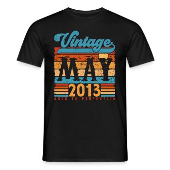 Mai 2013, Mai 2013 Vintage Geburtstagsgeschenk. - Männer T-Shirt - Schwarz - Vorne - AI Model Male 178 light (178cm)