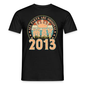 Mai 2013. Cadeau d’anniversaire mai 2013. May 2013 - T-shirt homme - noir - Devant - AI Model Male 178 light (178cm)