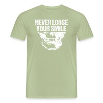 never loose your smile - Männer T-Shirt - Sage - Vorne - AI Model Male 178 light (178cm)