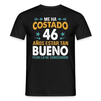 ME HA COSTADO 46 ANOS ESTAR TAN BUENO - Männer T-Shirt - Schwarz - Vorne - AI Model Male 178 light (178cm)
