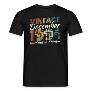 December 1994 Vintage Retro Birthday Gift - Men's T-Shirt - black - Front - AI Model Male 178 light (178cm)