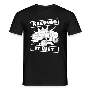 Lkw Fahrer Trucker Lastwagenfahrer - Männer T-Shirt - Schwarz - Vorne - AI Model Male 178 light (178cm)