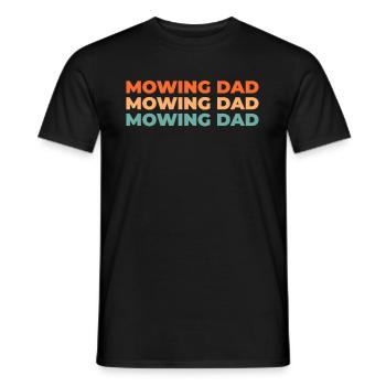 Rasenmäher Mähen - Männer T-Shirt - Schwarz - Vorne - AI Model Male 178 light (178cm)