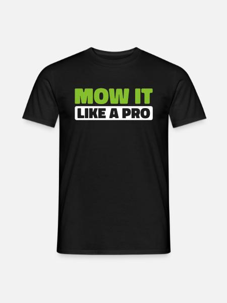 Lawn mower mowing - Men's T-Shirt - black