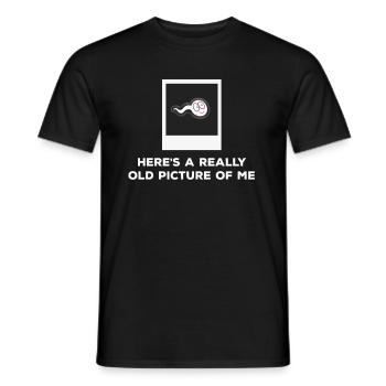Witziger Spruch lustiger altes Bild von mir - Männer T-Shirt - Schwarz - Vorne - AI Model Male 178 light (178cm)