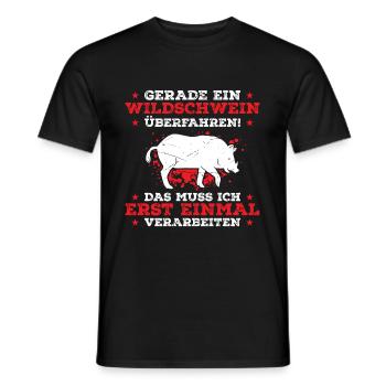 Gerade Ein Wildschwein Überfahren Verarbeiten - Männer T-Shirt - Schwarz - Vorne - AI Model Male 178 light (178cm)