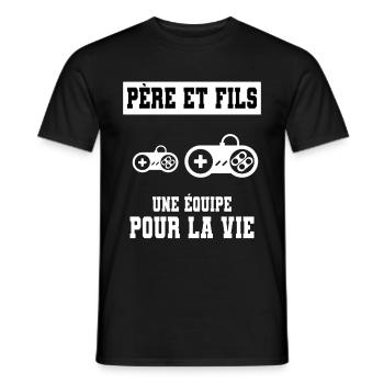 Gamer father and son duo man dad gaming - Men's T-Shirt - black - Front - AI Model Male 178 light (178cm)