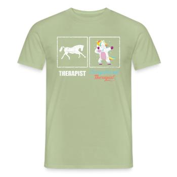 Stolzer Ergotherapeut - Männer T-Shirt - Sage - Vorne - AI Model Male 178 light (178cm)