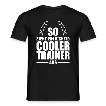 So sieht ein richtig cooler Trainer aus Fußball - Männer T-Shirt - Schwarz - Vorne - AI Model Male 178 light (178cm)