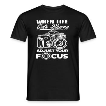Photographer Focusing - Men's T-Shirt - black - Front - AI Model Male 178 light (178cm)