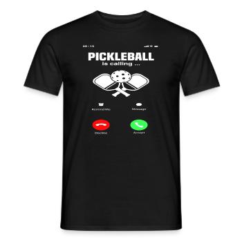 Pickleball Ruft An Design Sportliebhaber - Männer T-Shirt - Schwarz - Vorne - AI Model Male 178 light (178cm)