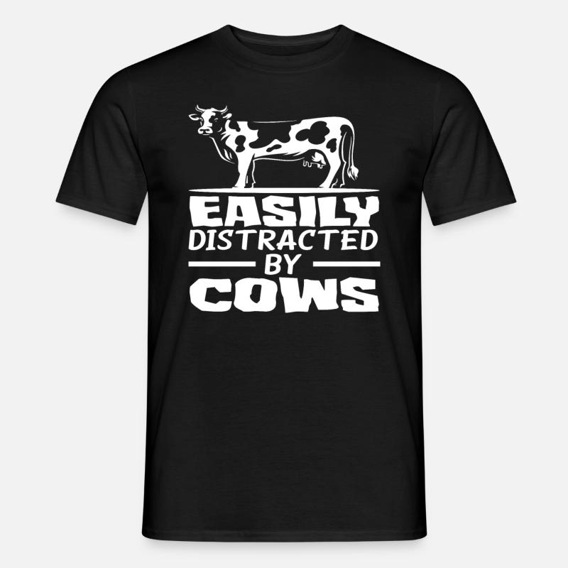 Easily distracted by cows - Men’s T-shirt - black