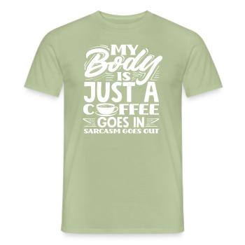 Mon corps est le cynisme d'un amateur de café - T-shirt homme - vert sauge - Devant - AI Model Male 178 light (178cm)