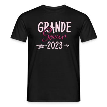 Grande Soeur 2023, Cadeau future soeur - T-shirt homme - noir - Devant - AI Model Male 178 light (178cm)