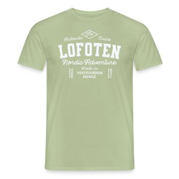 Lofoten Nordic Abenteuer - Männer T-Shirt - Sage - Vorne - AI Model Male 178 light (178cm)