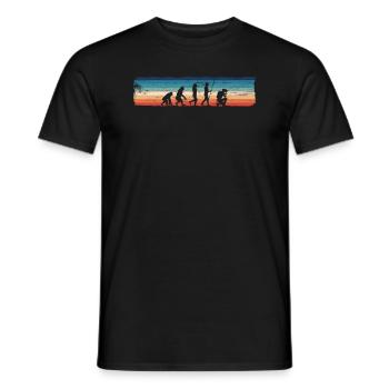 Evolution of the photographer — - Men's T-Shirt - black - Front - AI Model Male 178 light (178cm)