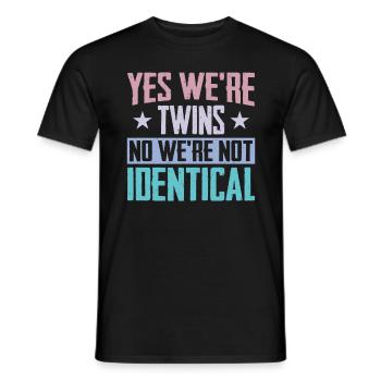 Oui, nous sommes jumeaux, non, nous ne sommes pas identiques - T-shirt homme - noir - Devant - AI Model Male 178 light (178cm)