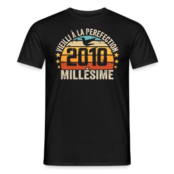 Vintage 2010 Retro Birthday Gift 2010 - Men's T-Shirt - black - Front - AI Model Male 178 light (178cm)