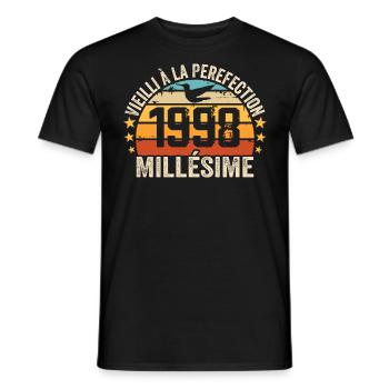 Jahrgang 1998 Retro Geburtstagsgeschenk 1998 - Männer T-Shirt - Schwarz - Vorne - AI Model Male 178 light (178cm)