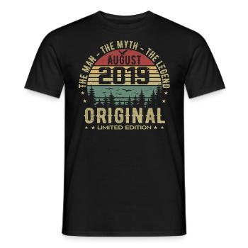 Légende Depuis Août 2019 Cadeau Anniversaire 2019 - T-shirt homme - noir - Devant - AI Model Male 178 light (178cm)