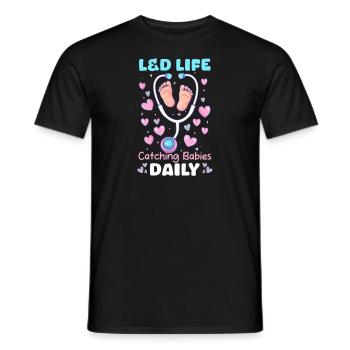 L&D Krankenschwester L&D Life: Täglich Babys einfangen - Männer T-Shirt - Schwarz - Vorne - AI Model Male 178 light (178cm)