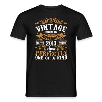Millésime Novembre 2013 Anniversaire Novembre 2013 - T-shirt homme - noir - Devant - AI Model Male 178 light (178cm)