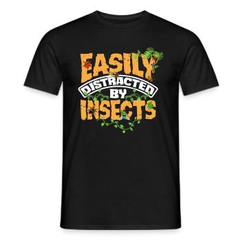 Entomology Entomologist Insects Easily Distracted - Männer T-Shirt - Schwarz - Vorne - AI Model Male 178 light (178cm)