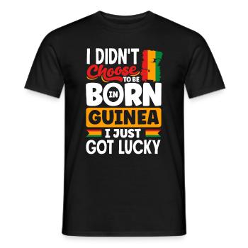 Guinea Guinea Guinea Flagge Ich habe gerade Glück Lustig - Männer T-Shirt - Schwarz - Vorne - AI Model Male 178 light (178cm)