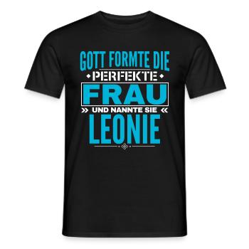 Leonie Name Design - Männer T-Shirt - Schwarz - Vorne - AI Model Male 178 light (178cm)