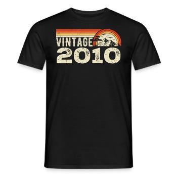 Jahrgang 2010 Geburtstagsgeschenk 2010 Retro 2010 - Männer T-Shirt - Schwarz - Vorne - AI Model Male 178 light (178cm)