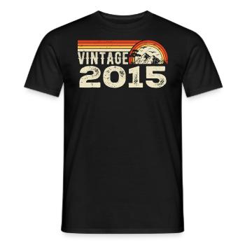 Jahrgang 2015 Geburtstagsgeschenk 2015 Retro 2015 - Männer T-Shirt - Schwarz - Vorne - AI Model Male 178 light (178cm)