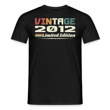 Jahrgang 2012 Geschenk 2012 Geburtstag 2012 Retro - Männer T-Shirt - Schwarz - Vorne - AI Model Male 178 light (178cm)