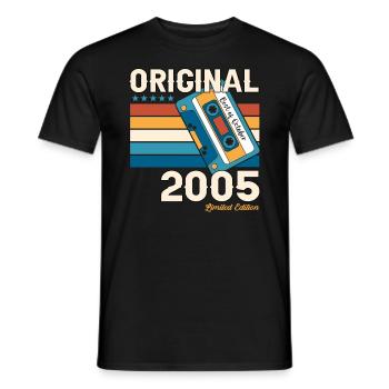 18. Geburtstag Mann Oktober Jahrgang 2005 Kassette - Männer T-Shirt - Schwarz - Vorne - AI Model Male 178 light (178cm)