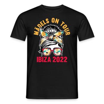 Mädels on Tour Ibiza 2022 - Männer T-Shirt - Schwarz - Vorne - AI Model Male 178 light (178cm)